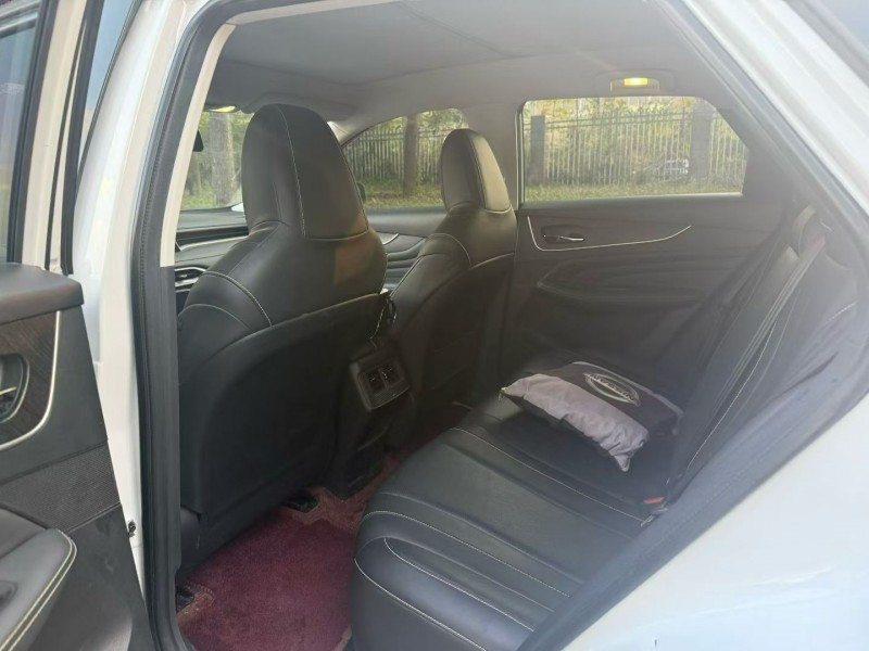 娄底23年启辰大V4