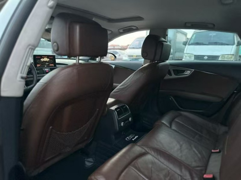 广州12年奥迪A7L5