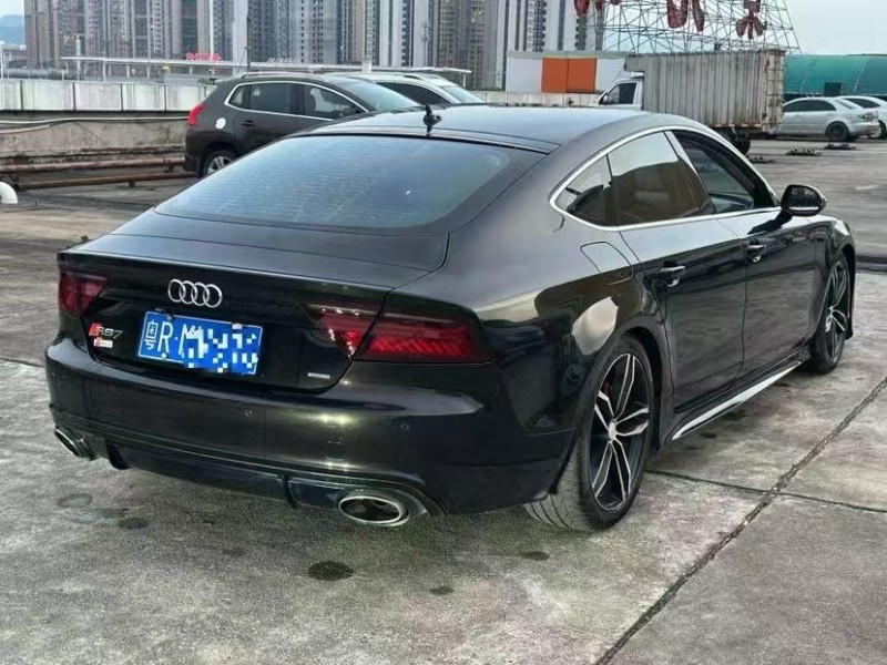 广州12年奥迪A7L7