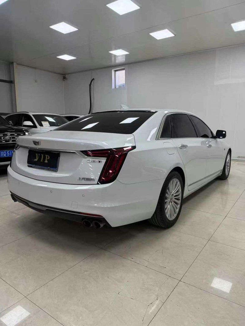 廊坊20年凯迪拉克CT62