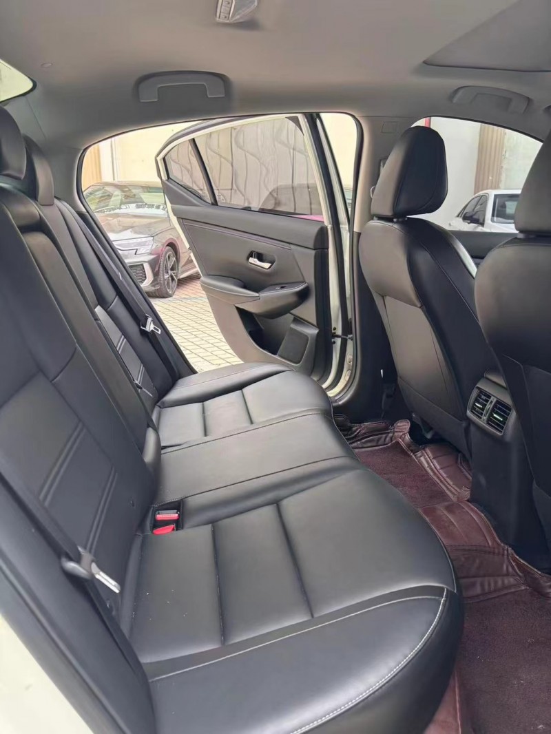 娄底22年日产轩逸4