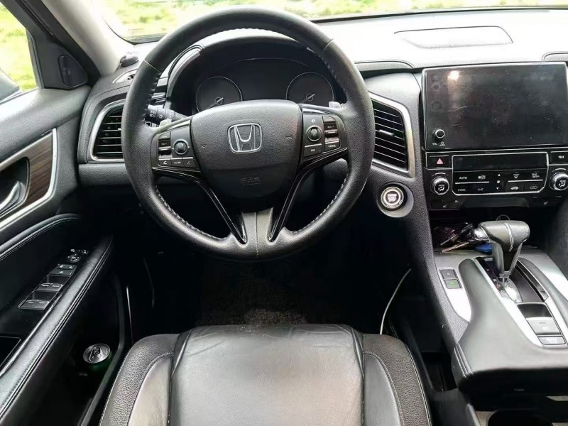 广州19年本田冠道7