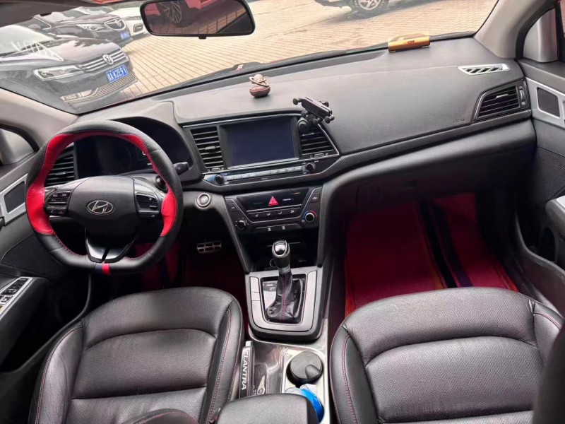 娄底16年现代领动6