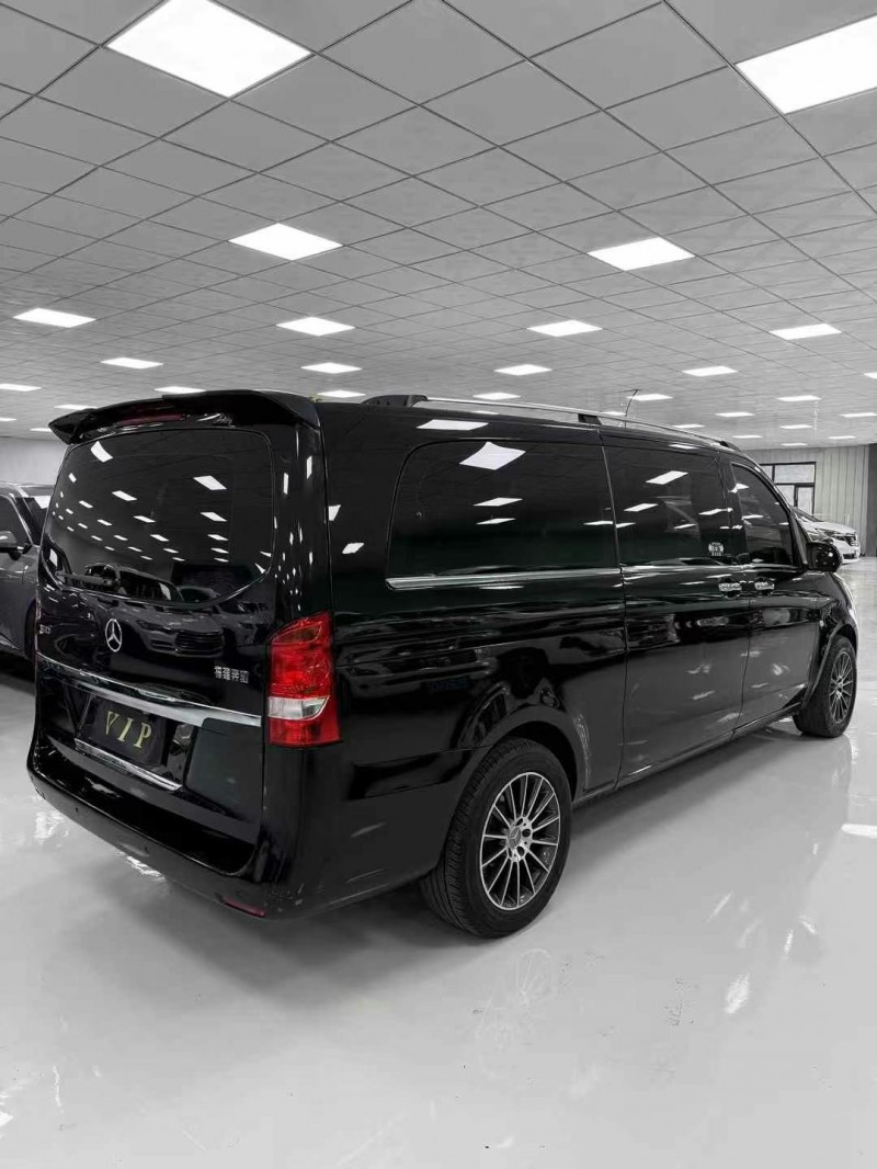 廊坊18年奔驰威霆2