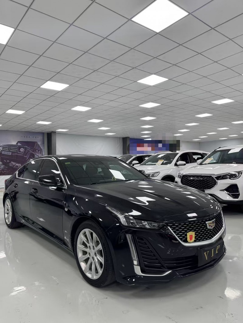 廊坊20年凯迪拉克CT52