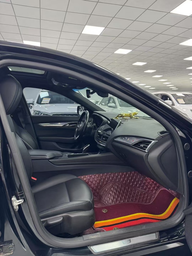 廊坊20年凯迪拉克CT58