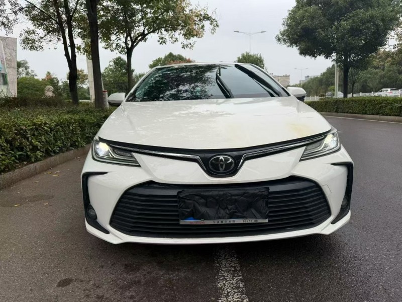 娄底21年丰田卡罗拉1