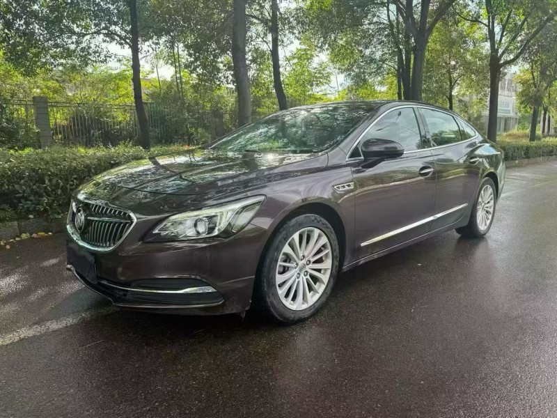 娄底17年别克君越2