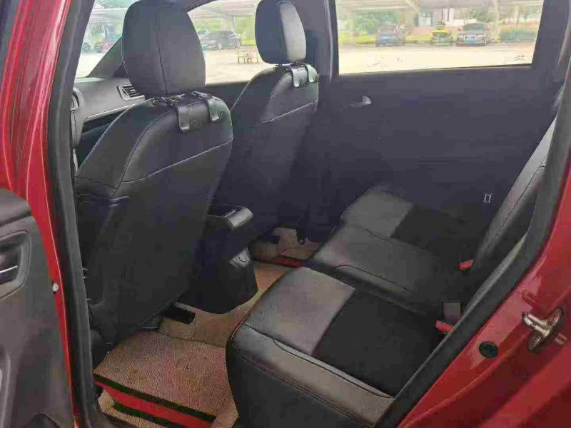 潜江18年雪铁龙C36