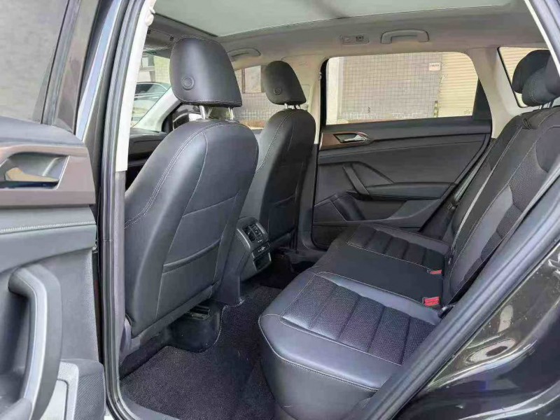 潜江22年大众途岳7