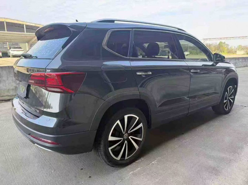 潜江22年大众途岳8