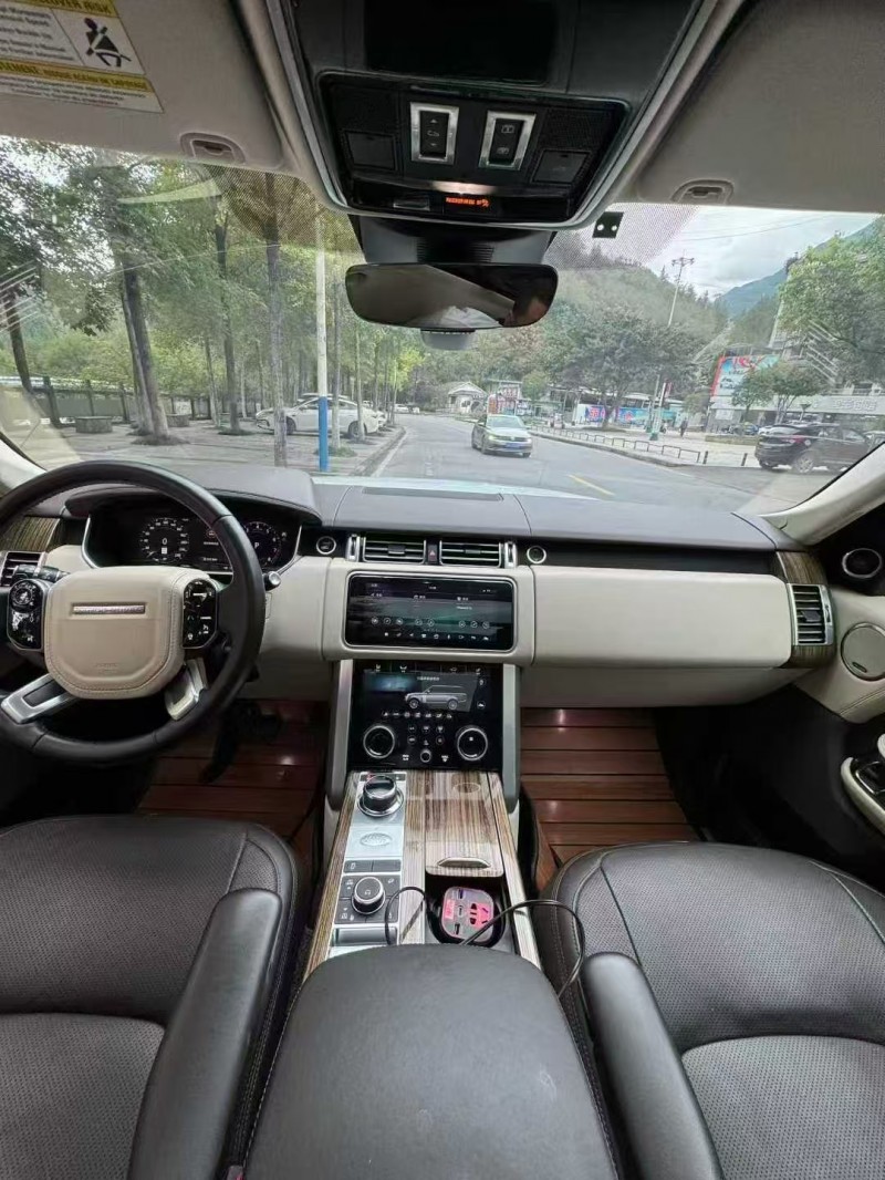 广州19年路虎揽胜行政5