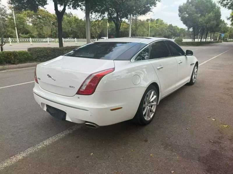娄底12年捷豹XJ8