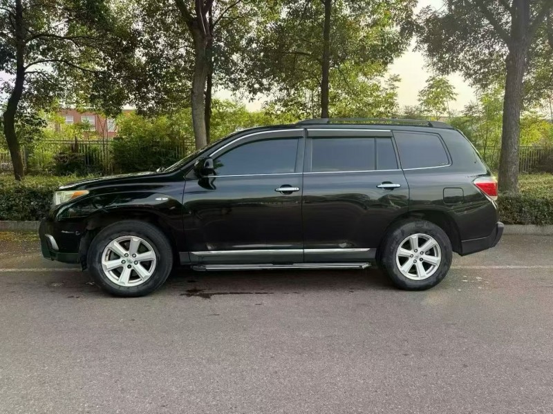 娄底13年丰田汉兰达7