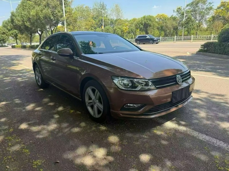 娄底16年大众凌渡3