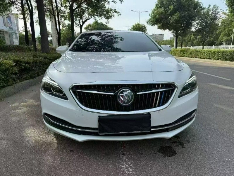 娄底17年别克君越1