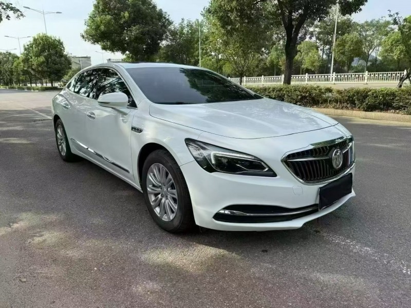 娄底17年别克君越3