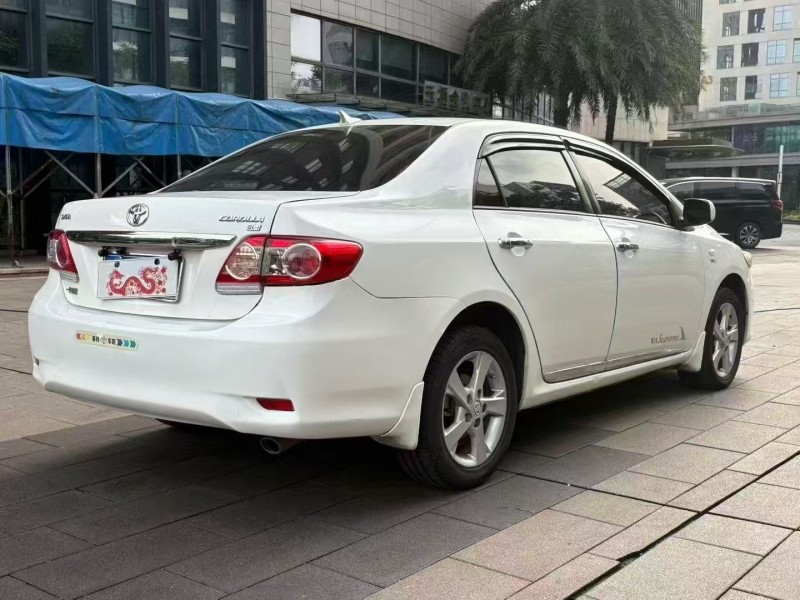 广州14年丰田卡罗拉8