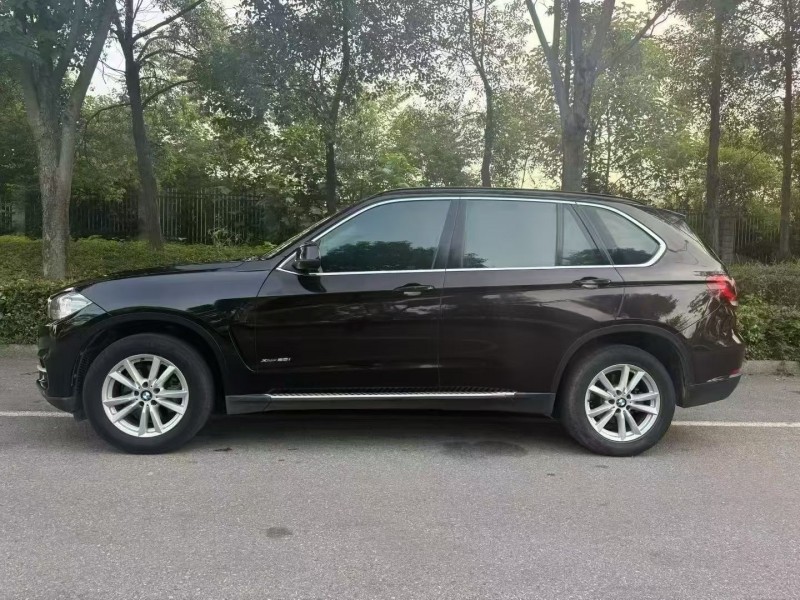 娄底16年宝马X57