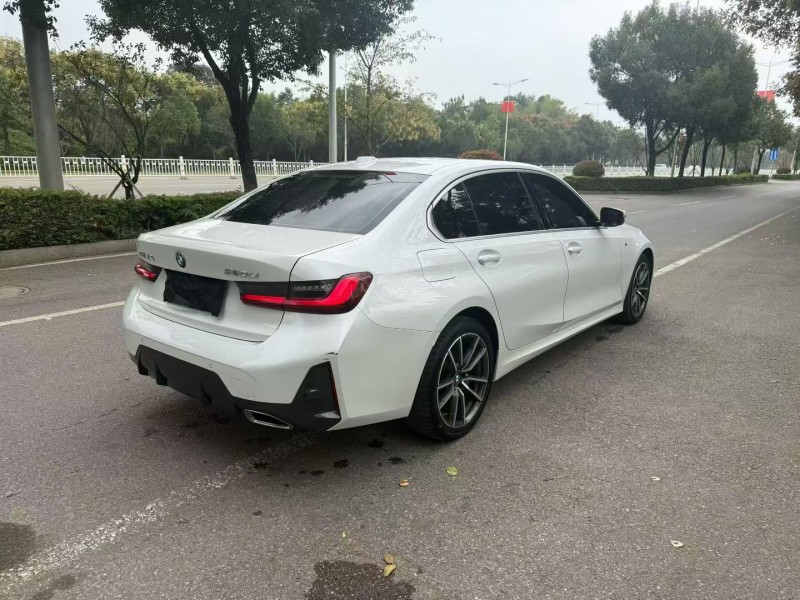 娄底23年宝马3系7