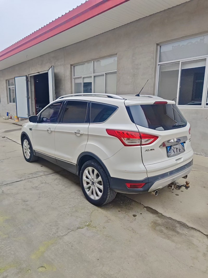 廊坊15年福特翼虎7