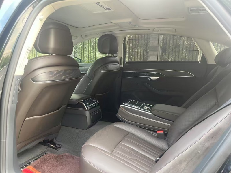 广州20年奥迪A8L4