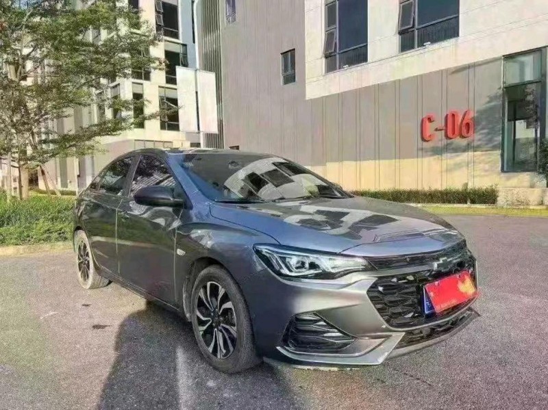 广州22年雪佛兰科鲁泽2