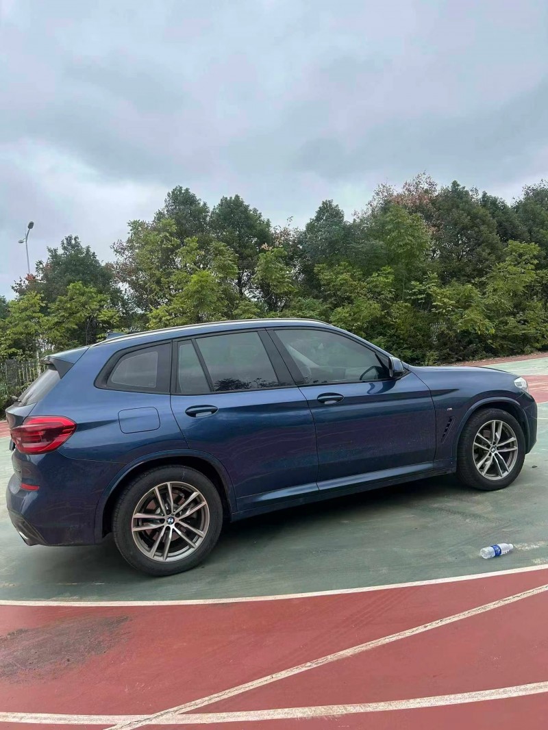 娄底19年宝马X35