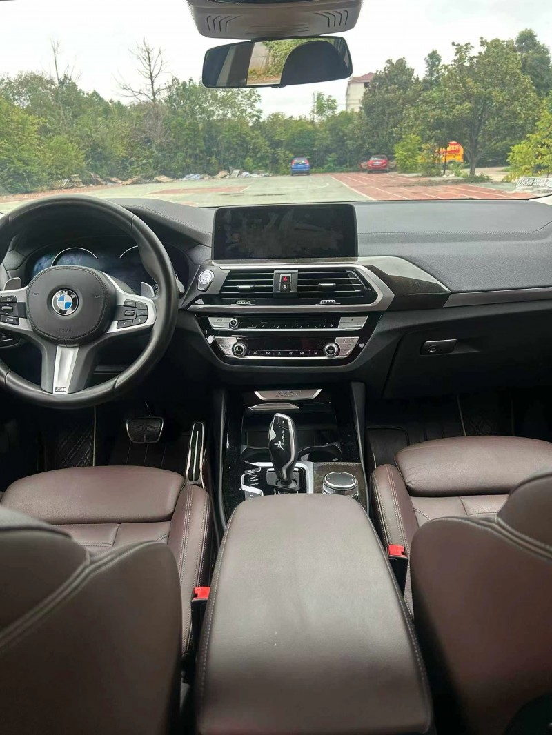 娄底19年宝马X38