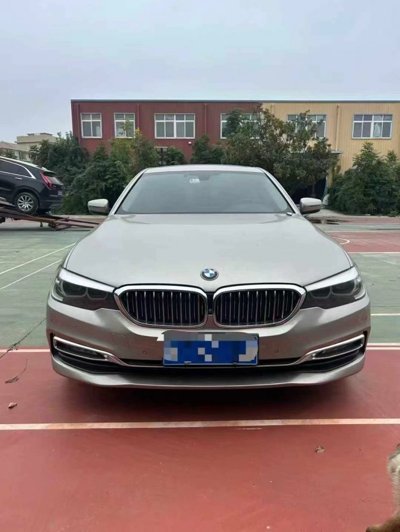娄底18年宝马5系1