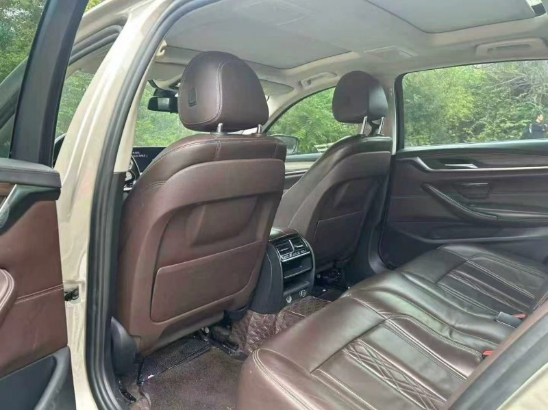 娄底18年宝马5系7