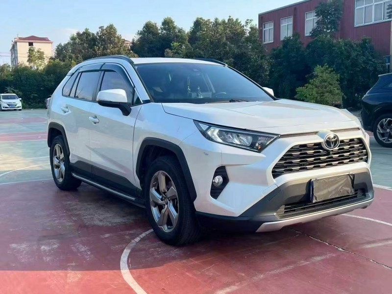 娄底21年丰田RAV43