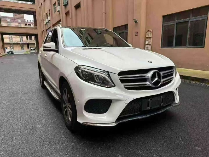 重庆17年奔驰GLE2