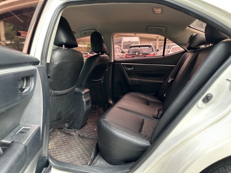 东莞17年丰田卡罗拉5