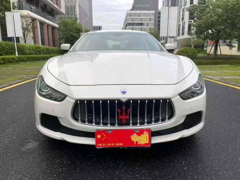 广州15年玛莎拉蒂Ghibli1