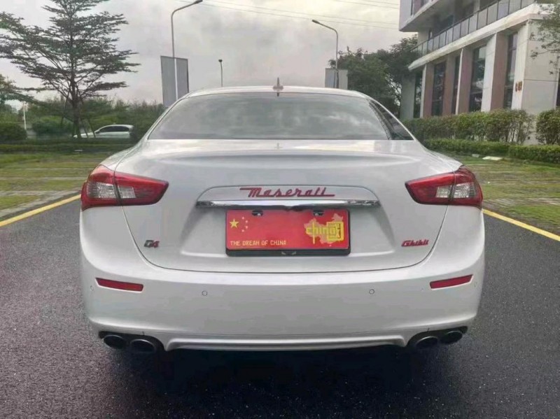 广州15年玛莎拉蒂Ghibli8