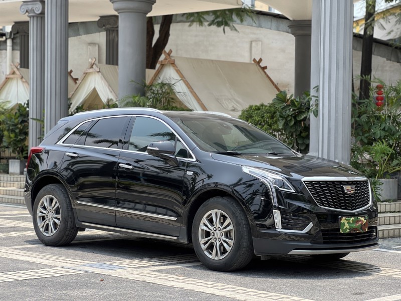 东莞20年凯迪拉克XT52