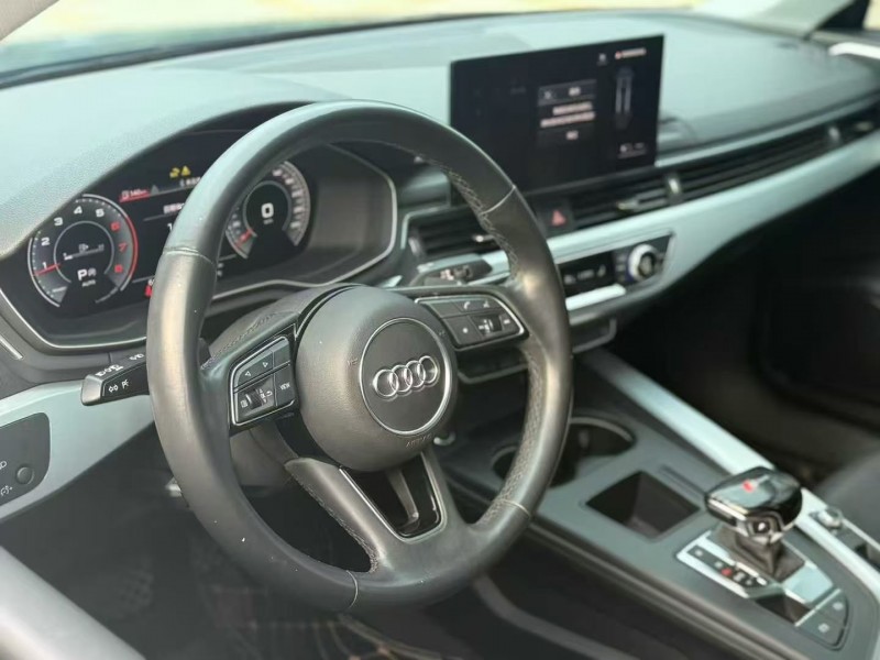 深圳22年奥迪A4L5