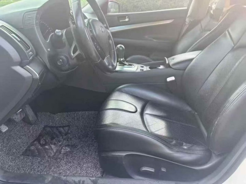 肇庆10年英菲尼迪G256