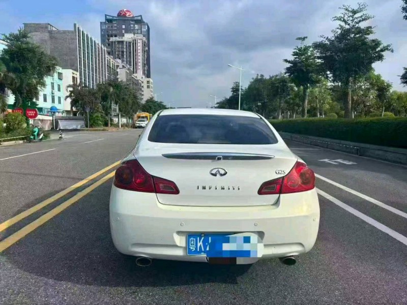 肇庆10年英菲尼迪G259