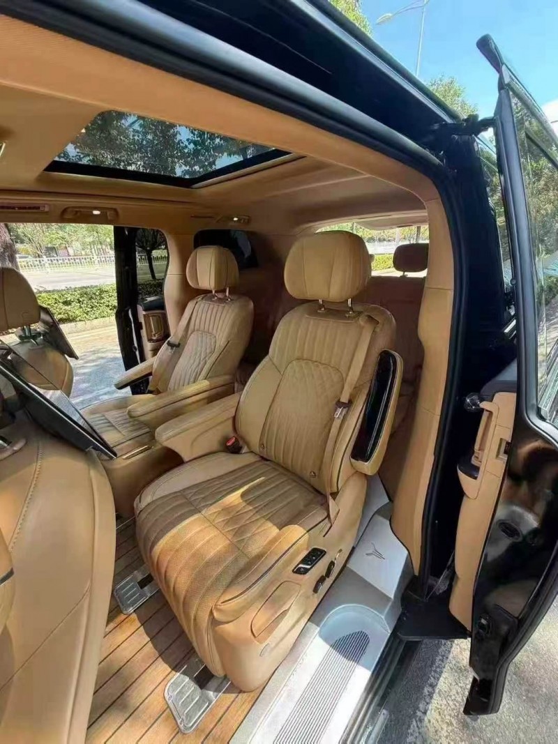 娄底23年岚图汽车梦想家8