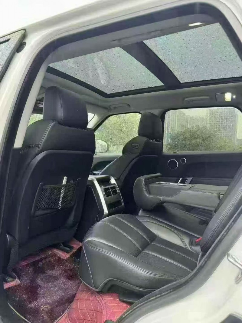 重庆17年路虎揽胜运动5