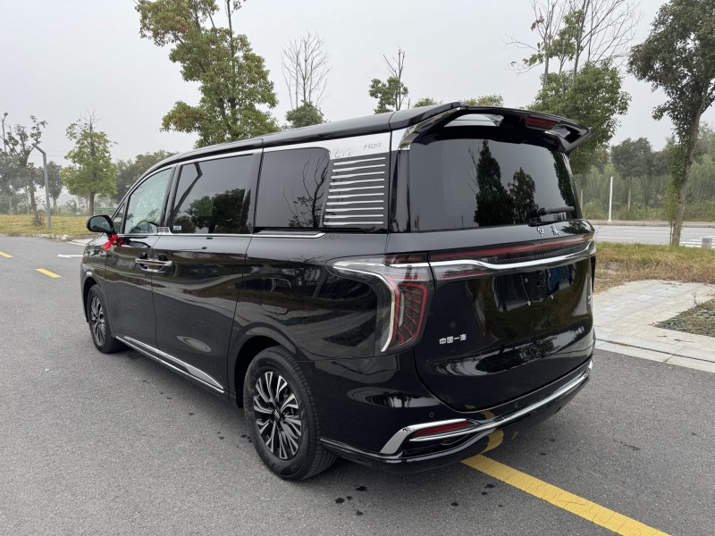 盐城25年红旗HQ94