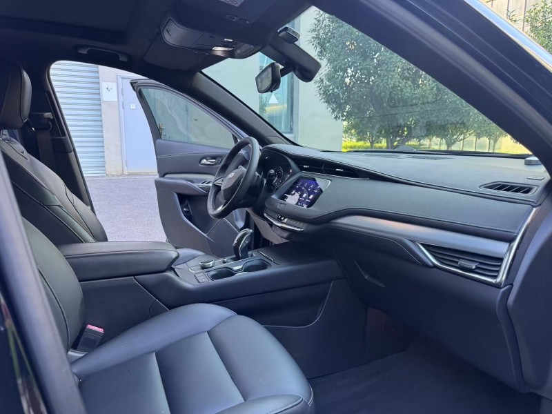 徐州19年凯迪拉克XT44