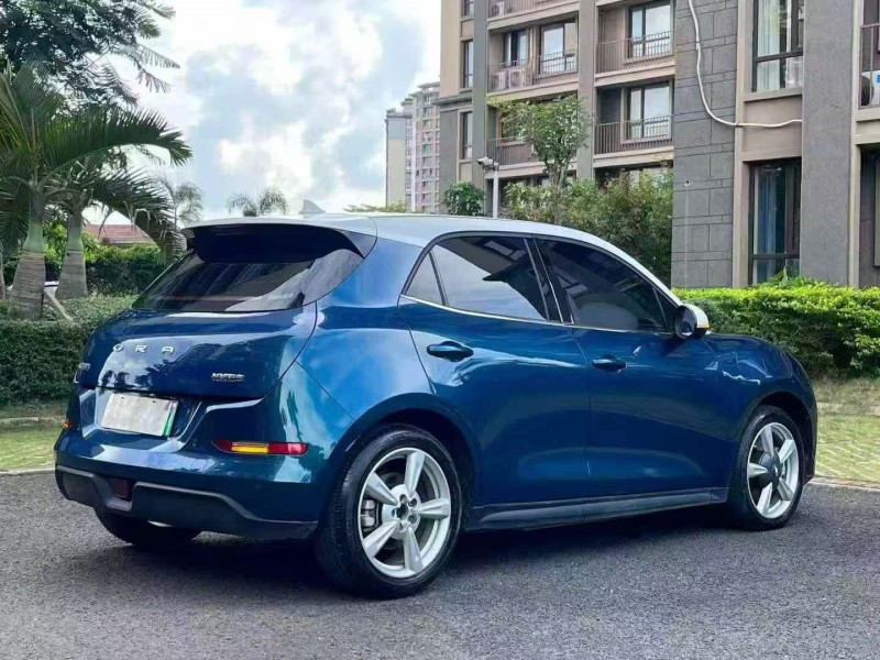 东方21年长城汽车欧拉8