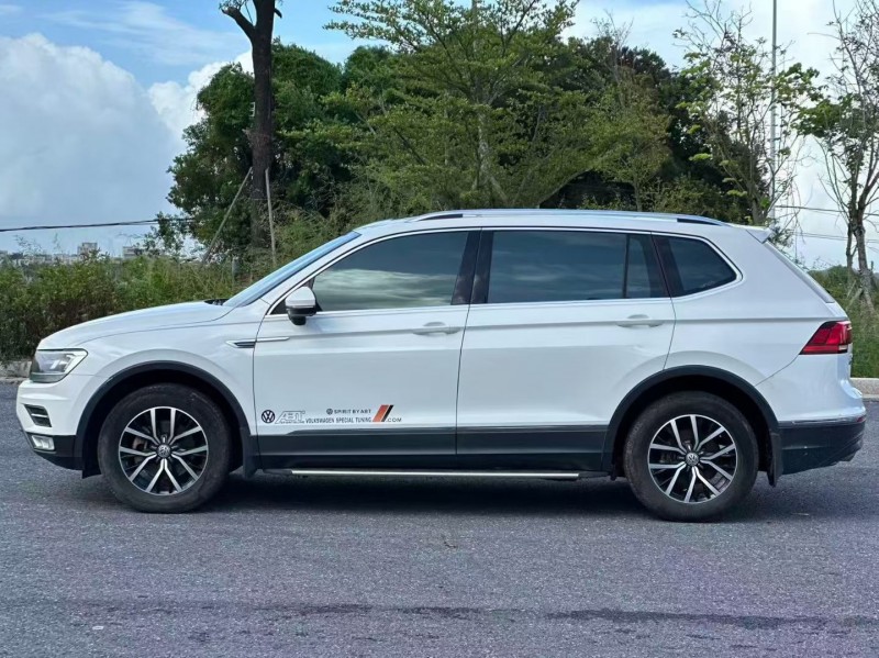 汕头17年大众途观3