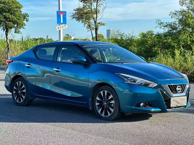 汕头16年日产蓝鸟2