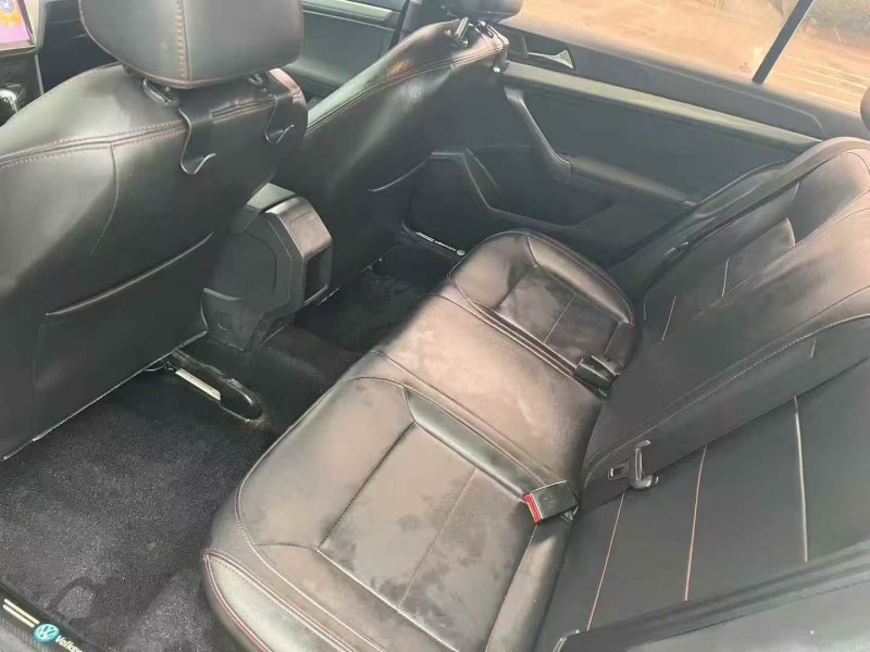 潍坊19年大众朗逸4