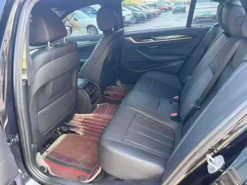 苏州18年宝马5系4