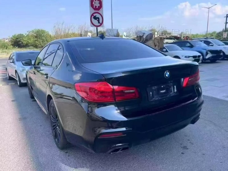 苏州18年宝马5系9